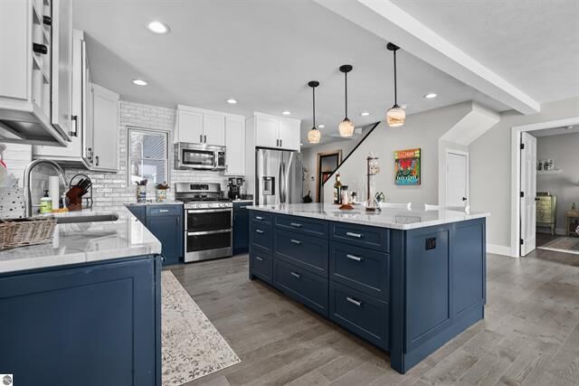 Property Photo:  609 Lake Shore Drive  MI 49601 