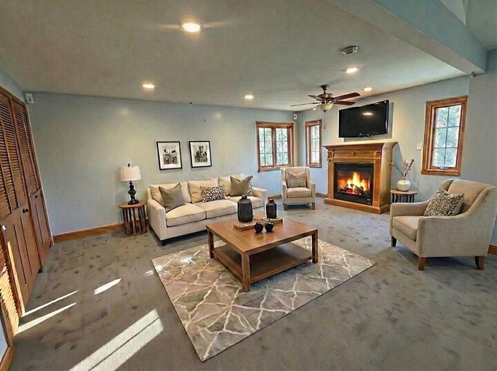 Property Photo:  217 W Franklin Street  IL 61072 