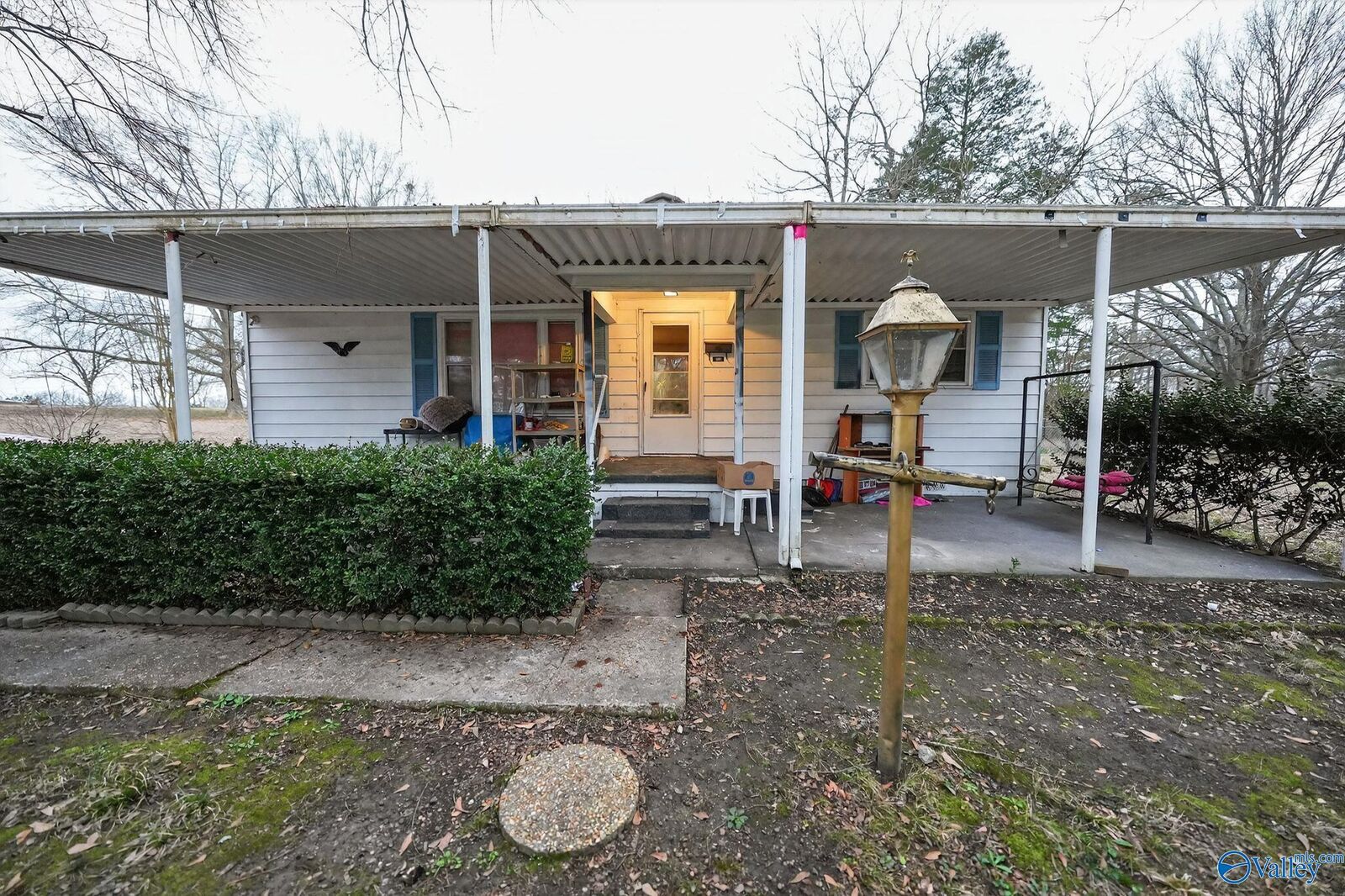 Property Photo:  1191 Lane Road NW  AL 35640 