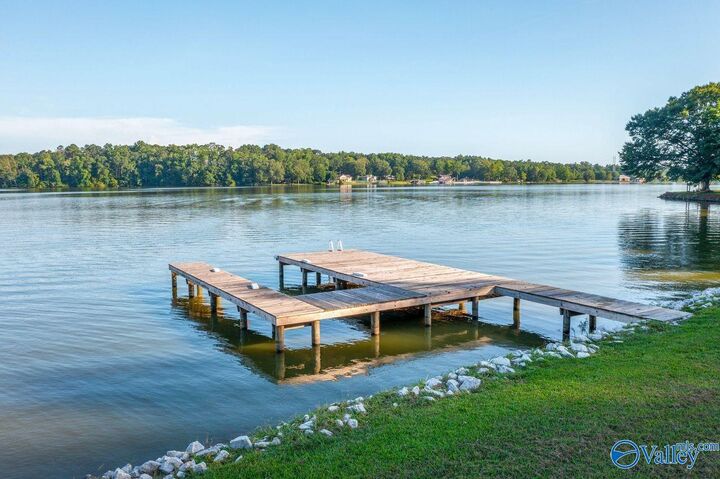 Property Photo: 5351 Lister Ferry Road AL 35906