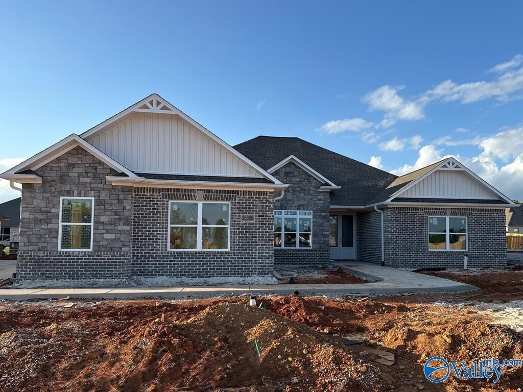 Property Photo: 26385 Lancaster Lane AL 35613