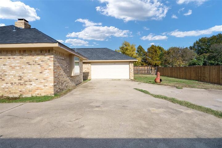 Property Photo: 8780 Woodstream Drive TX 75034