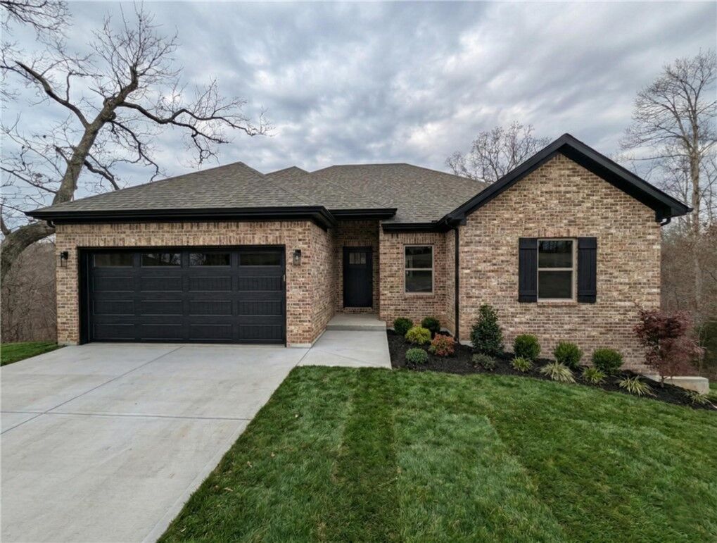Property Photo:  24 Cromarty Drive  AR 72715 