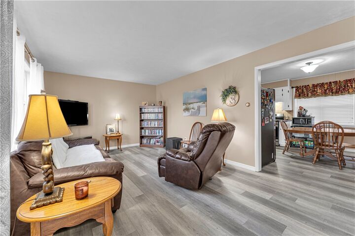 Property Photo:  215 Oakcrest Road  AR 72761 