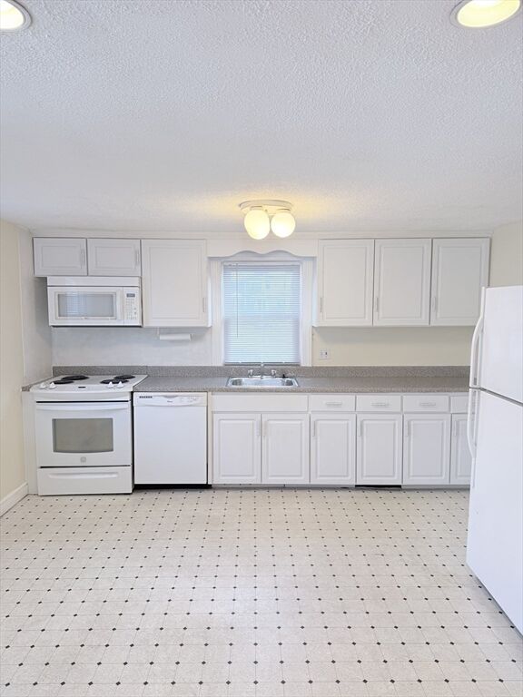 Property Photo:  188 Lexington St  MA 02466 