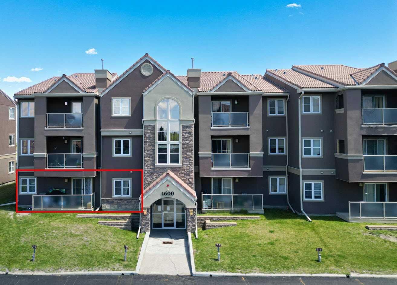 Property Photo: 1612 Edenwold Heights NW . AB T3A 3Y5