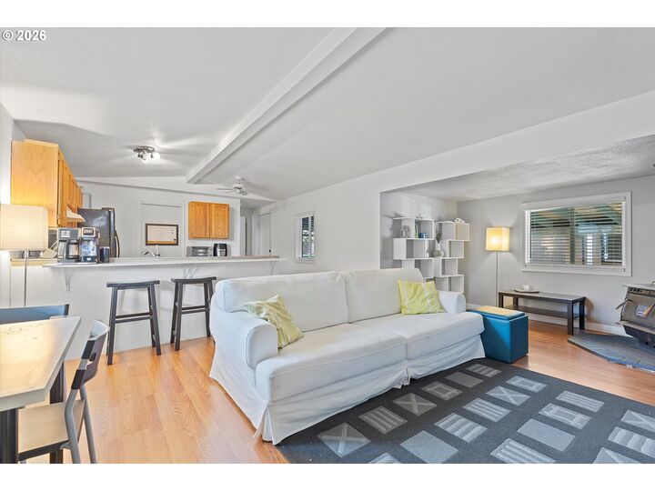 Property Photo: 10660 SW Wilsonville Rd 60 OR 97070