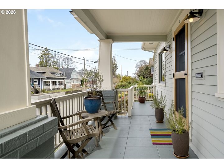 Property Photo: 4612 NE 15th Ave OR 97211