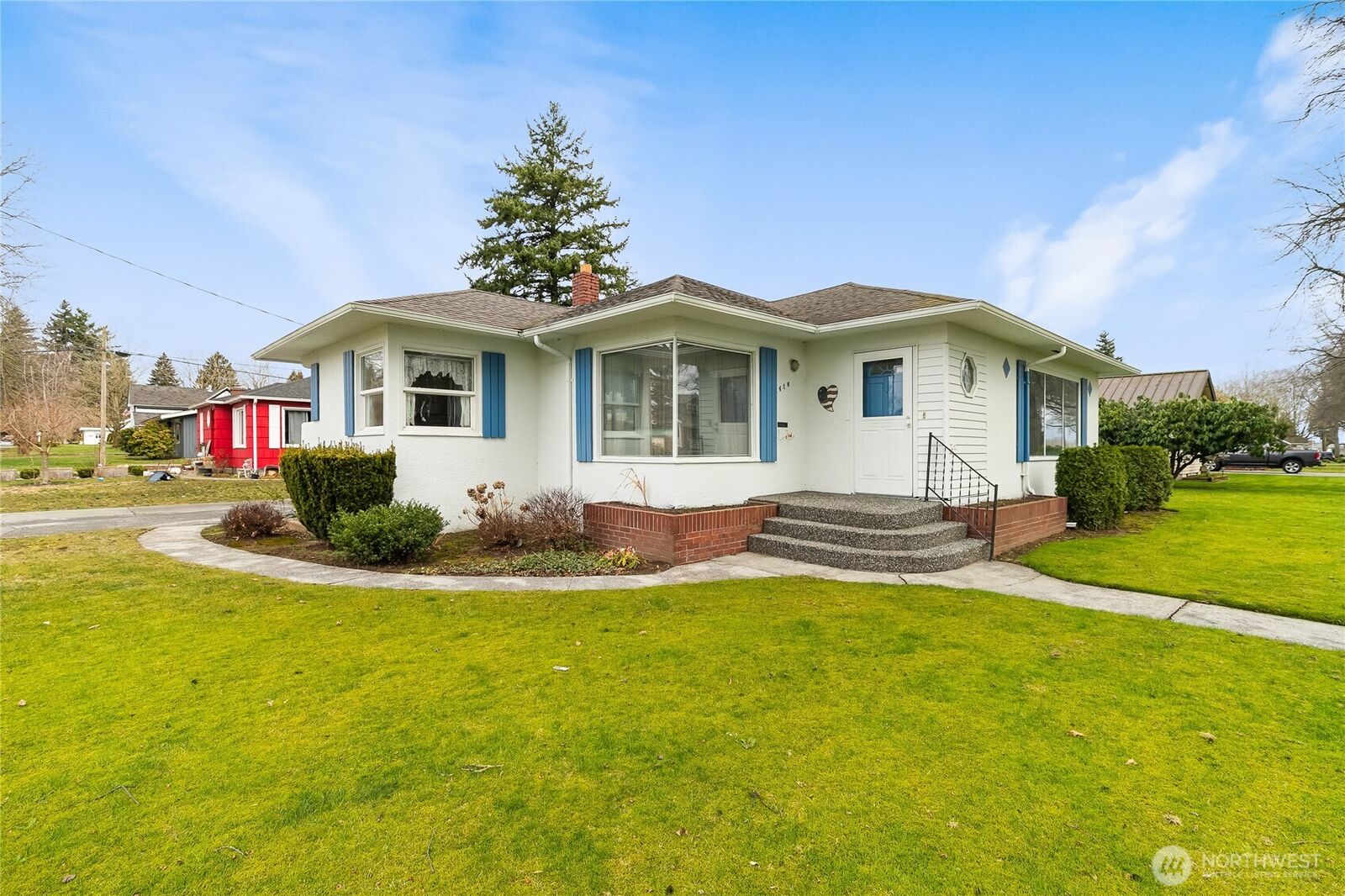 Property Photo: 1416 Front Street WA 98264