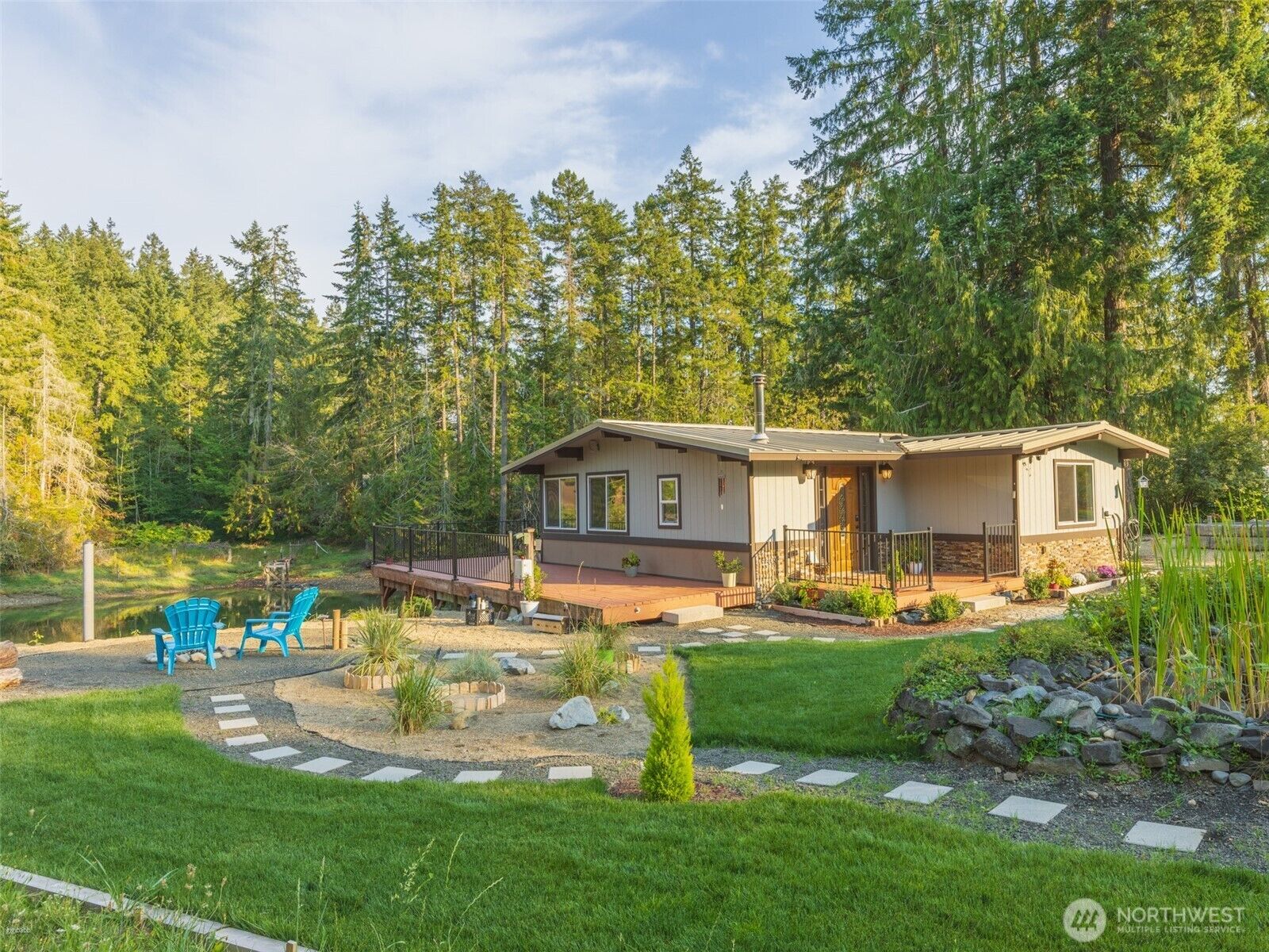 Property Photo:  5440 E Grapeview Loop Road  WA 98524 