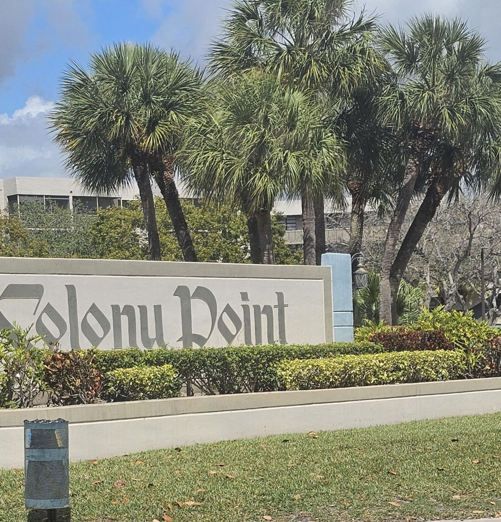 Property Photo:  1001 Colony Point Circle 417  FL 33026 