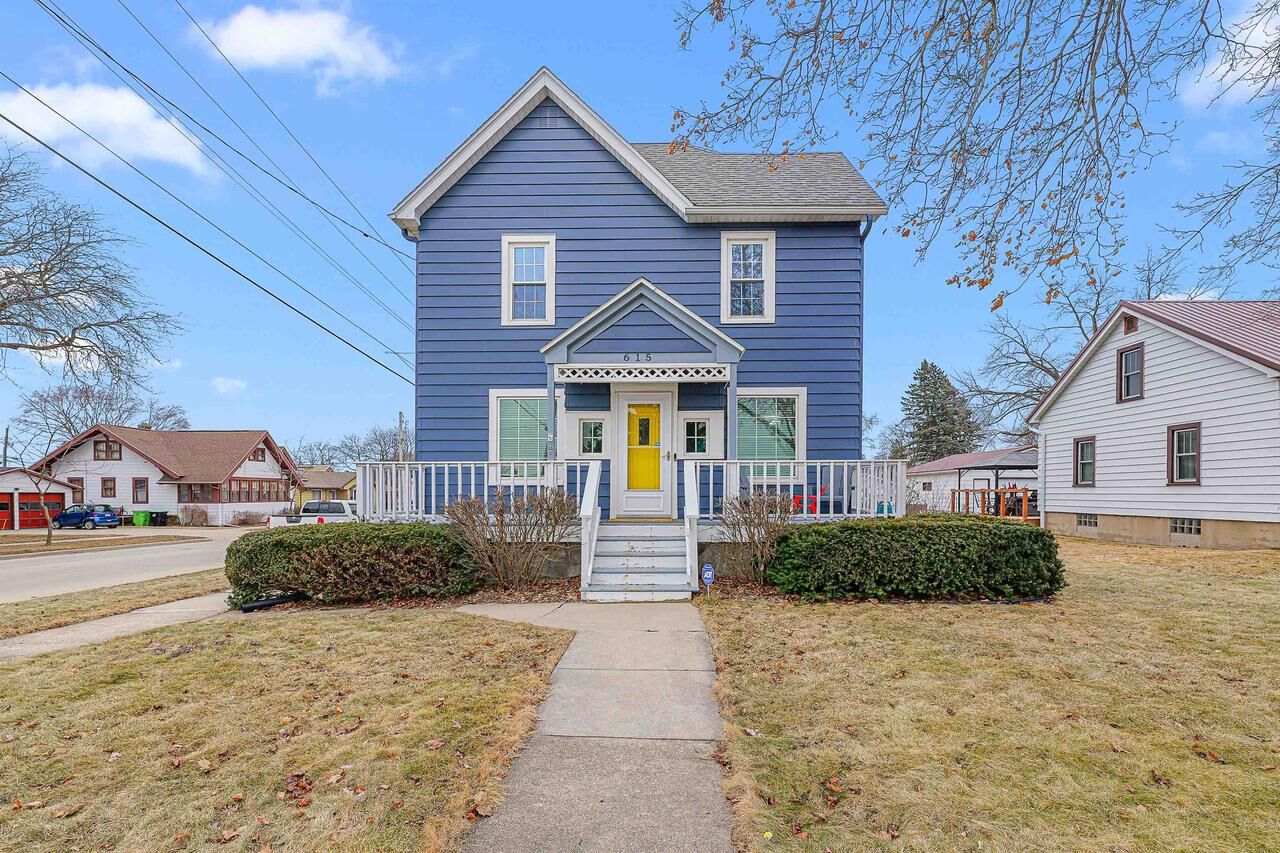 Property Photo: 615 De Clark Street WI 53916