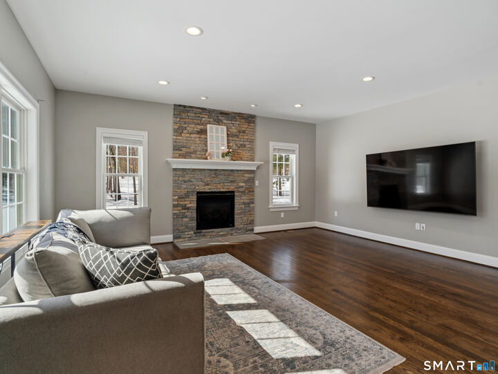 Property Photo:  74 Wapping Wood Road  CT 06029 