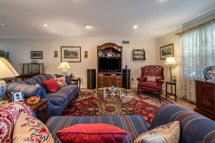 Property Photo: 45 Wilshire Road 45 CT 06443