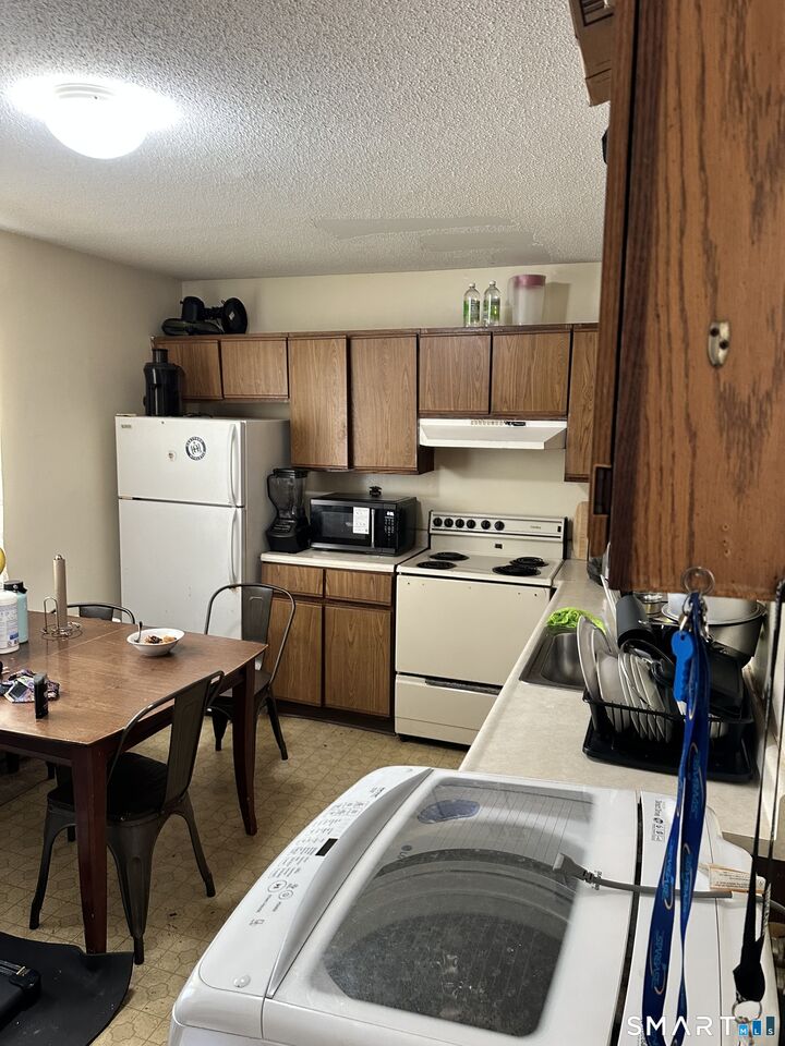 Property Photo: 75 Franklin Avenue CT 06114