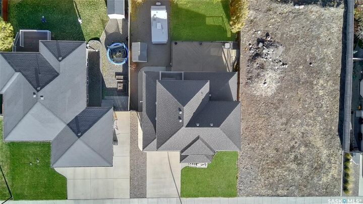 Property Photo: 615 Hodgson Drive SK S9H 0B4