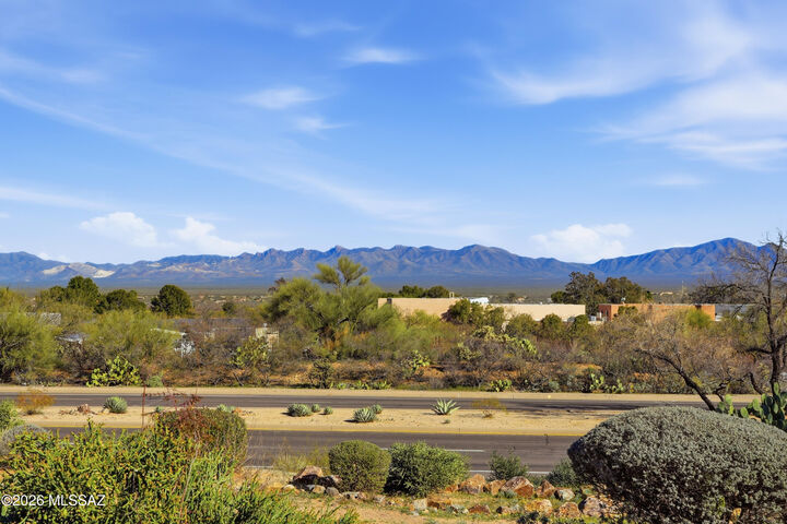 Property Photo: 500 W Ocotillo Place AZ 85614