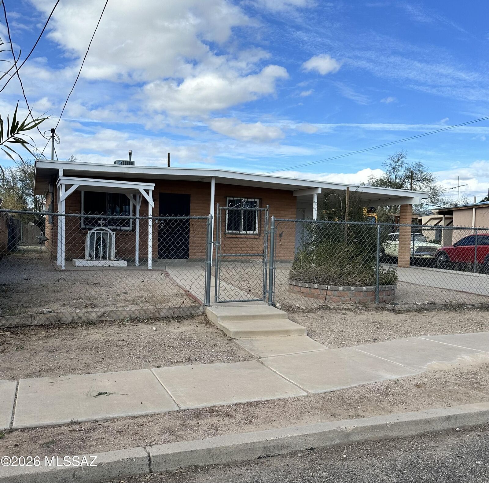 Property Photo: 222 W 23rd AZ 85713