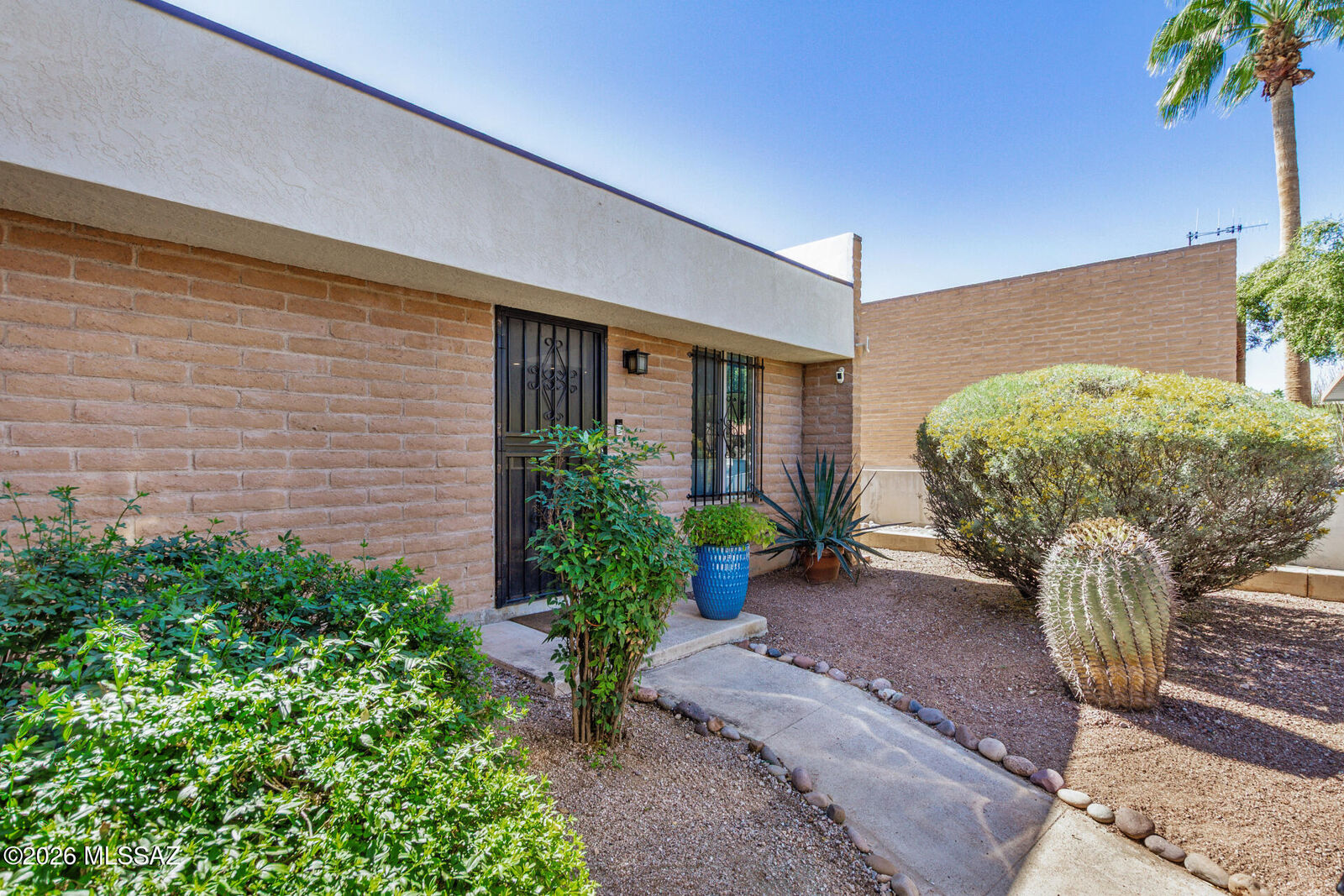 Property Photo:  2709 W Sheryl Place  AZ 85713 