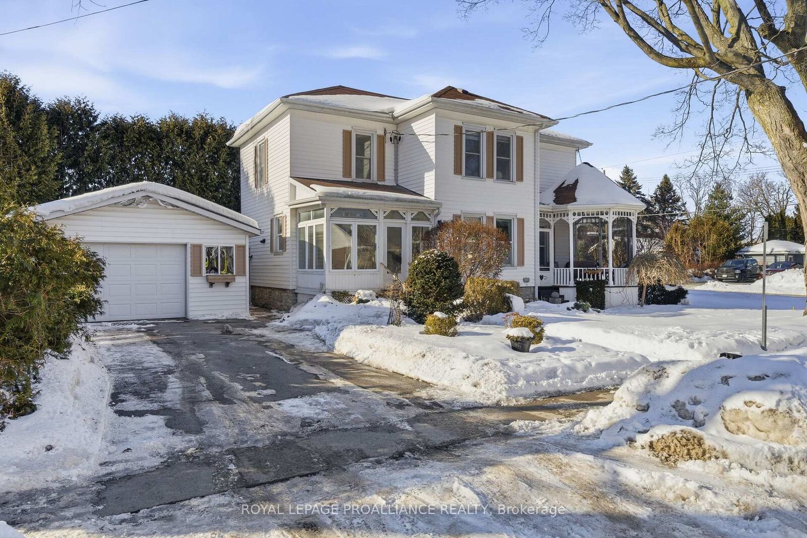 Property Photo: 47 Paul Street ON K0K 2T0