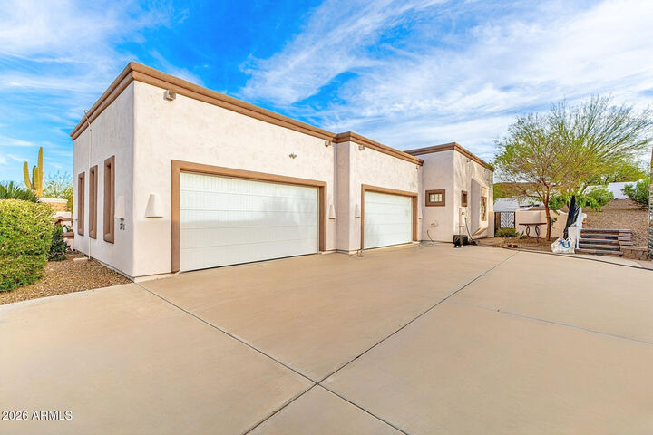 Property Photo:  311 W Olesen Road  AZ 85085 