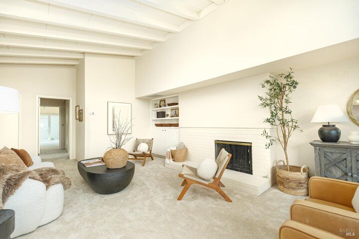 Property Photo:  50 Porto Bello Drive  CA 94901 