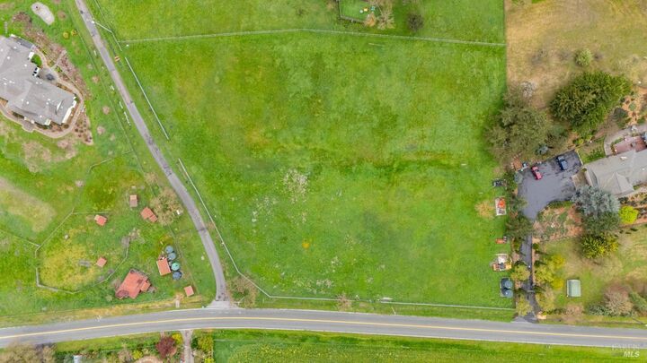 Property Photo:  1226 Madrone Avenue  CA 94931 