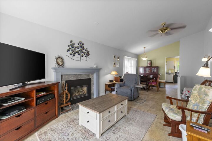 Property Photo: 13970 72 Avenue 6 BC V3W 0M5