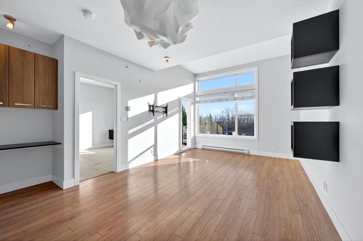 Property Photo: 15956 86A Avenue 430 BC V4N 6N8