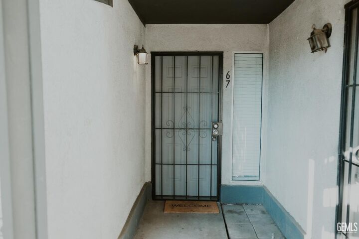 Property Photo:  4701 Beechwood Street 67  CA 93309 