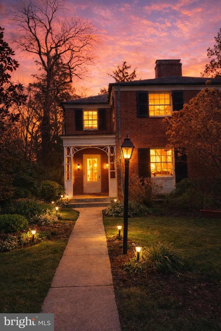 Property Photo:  329 Paddington Road  MD 21212 