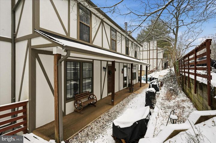 Property Photo: 475 King St A A 13 A VA 22810