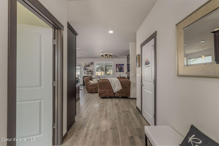 Property Photo:  5612 W Gumwood Cir  ID 83854 