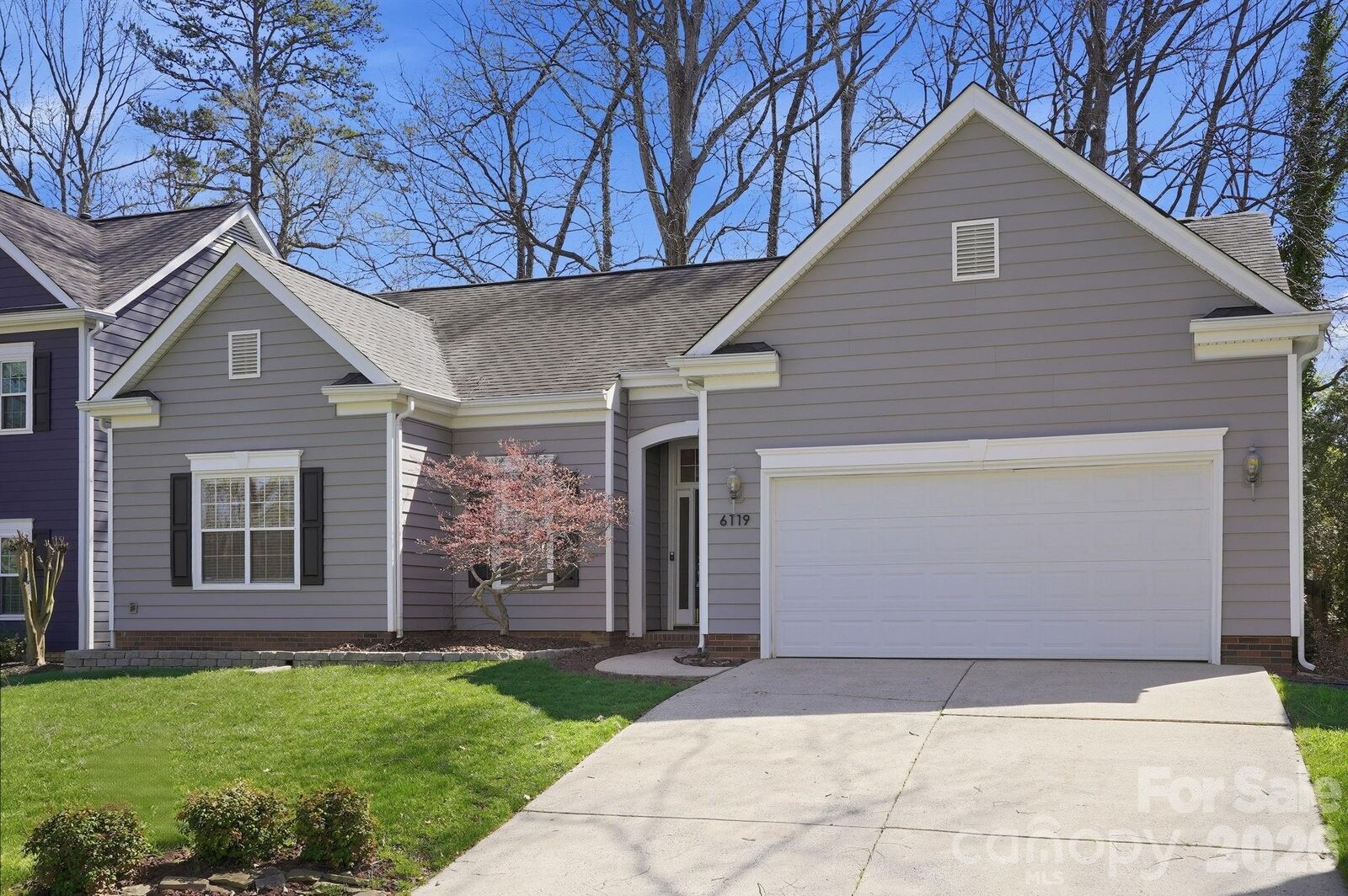 Property Photo:  6119 Park Hill Road  NC 28277 