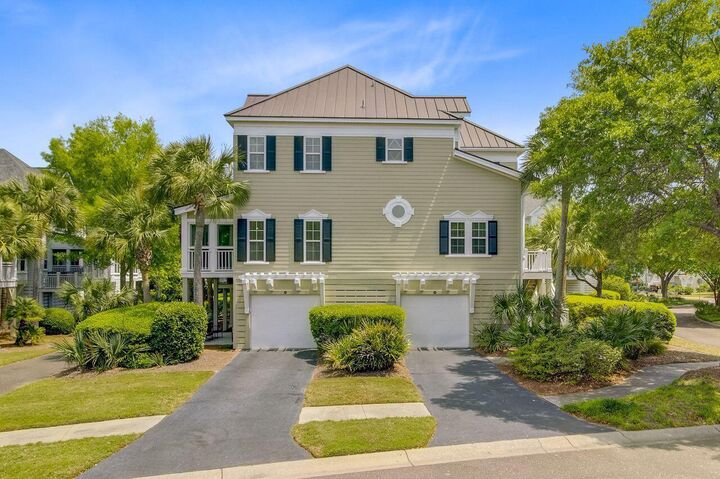 Property Photo:  1650 Long Grove Drive  SC 29464 