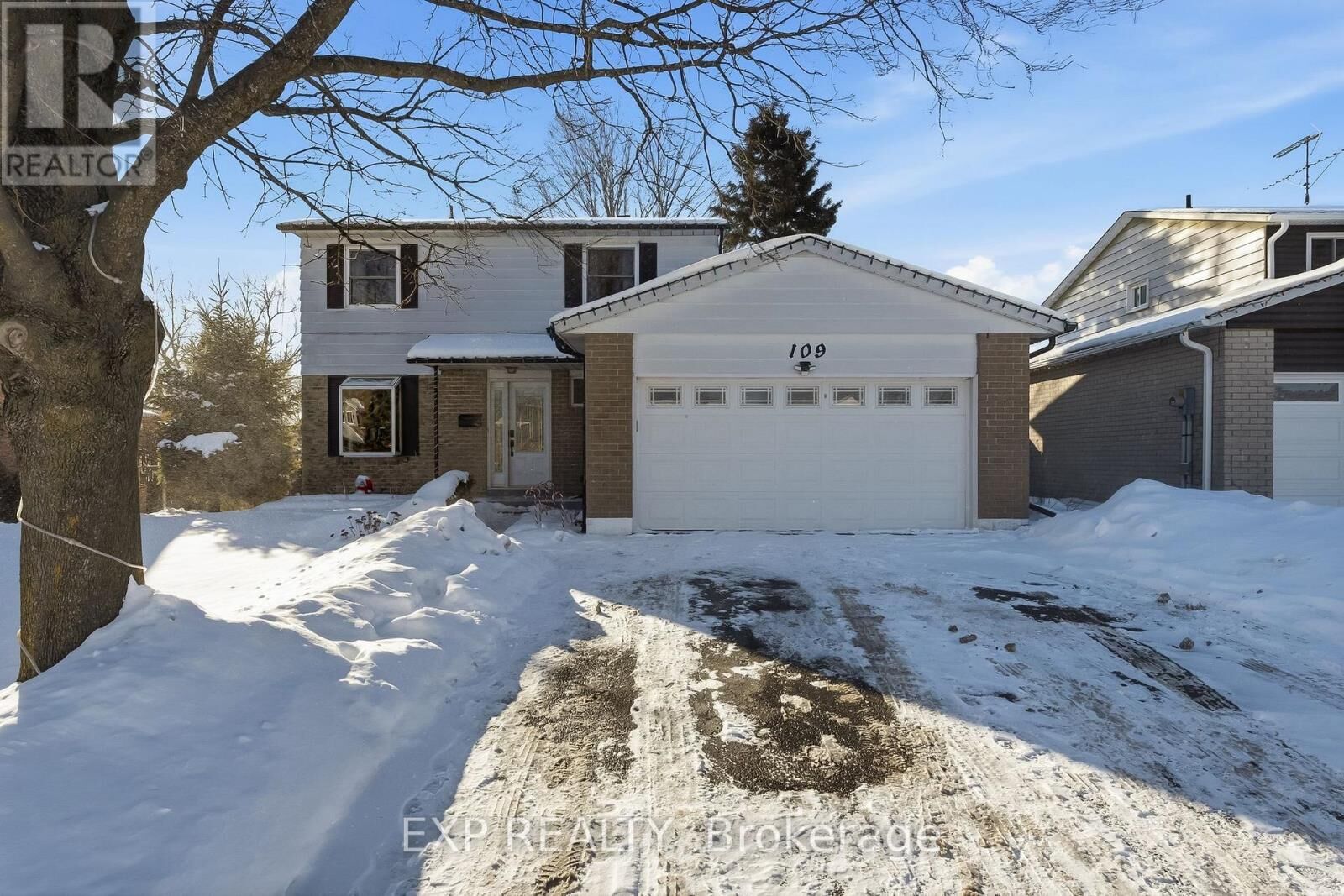 Property Photo:  109 Peacock Boulevard  ON L1A 2X5 