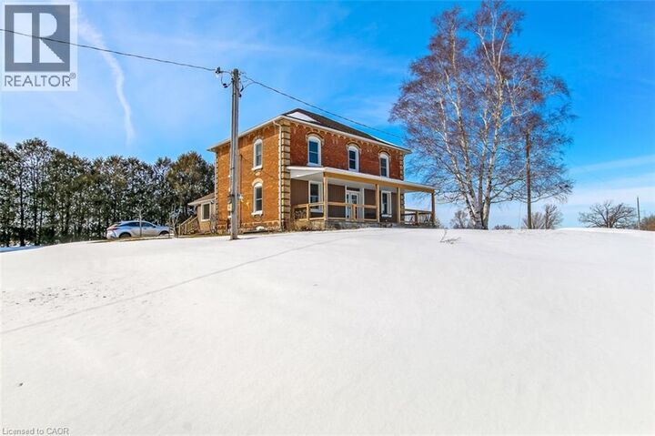 Property Photo:  1724 Norfolk County Road 21  ON N4B 2W4 