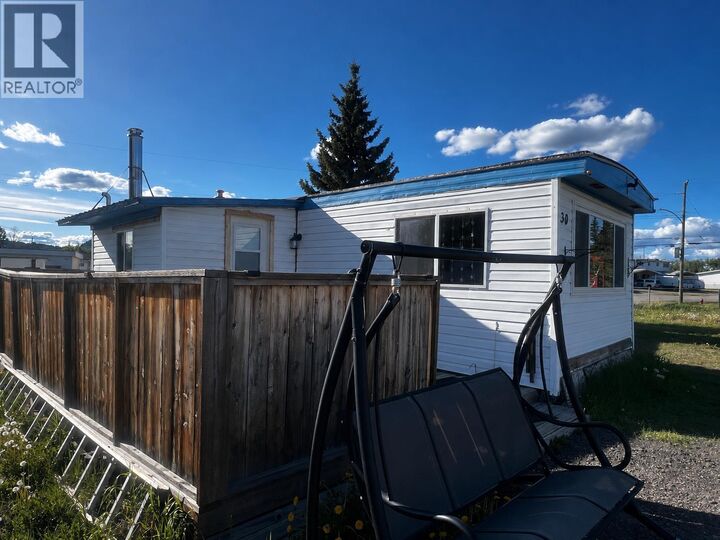 44 Endako Avenue 30 — photo 1