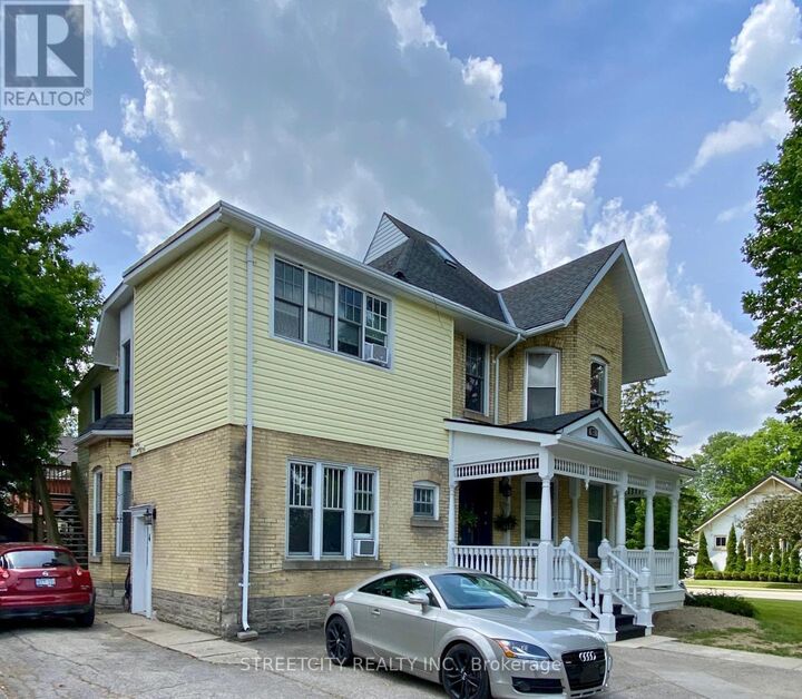 Property Photo: 82 Wellington Street ON N5R 2R2