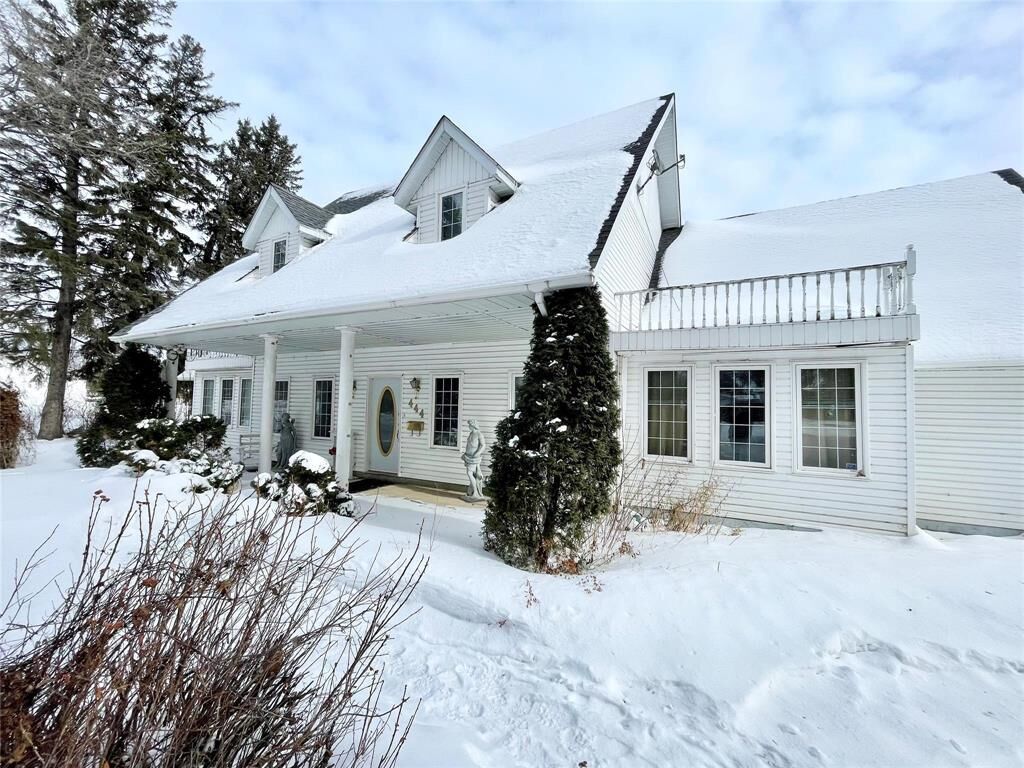 Property Photo:  444 Toronto Street  MB R0K 0H0 