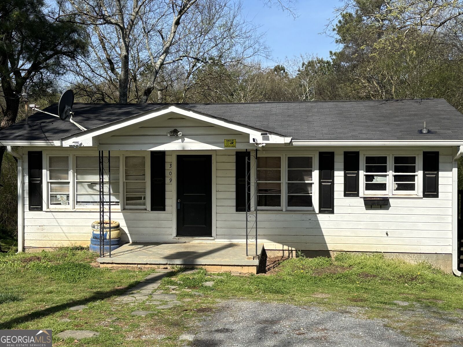 Property Photo: 309 Crest Drive GA 30701