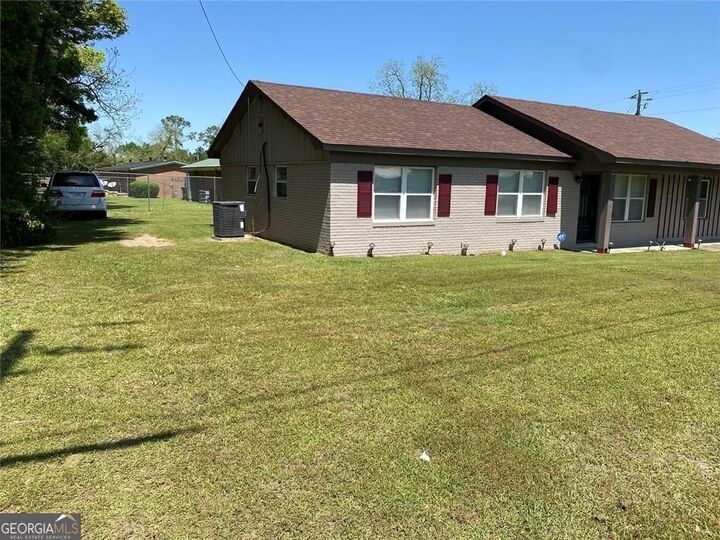 Property Photo:  156 E Geer Street  GA 39837 