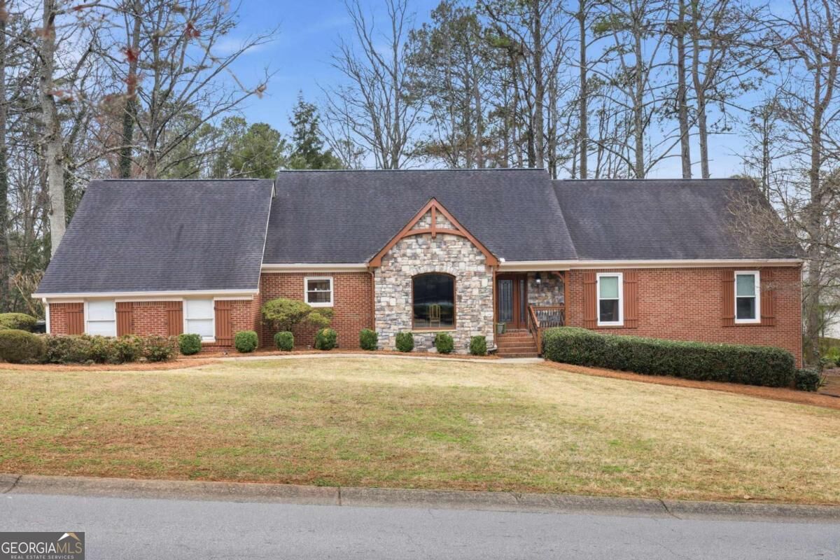 Property Photo:  903 Chestnut Hill Road SW  GA 30064 