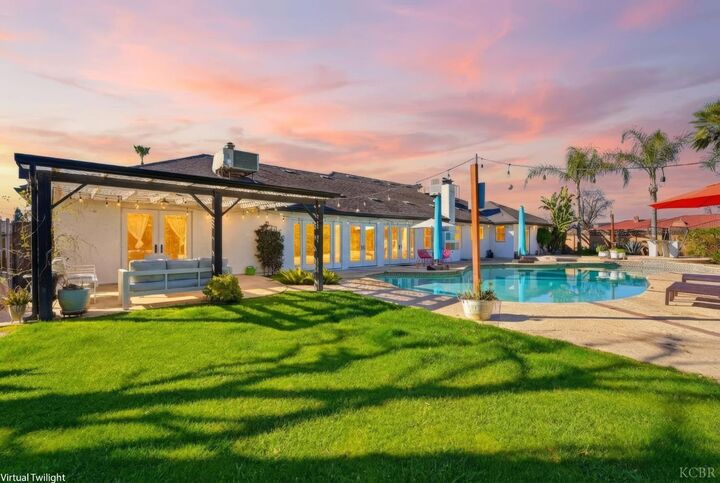 Property Photo: 388 Timberline Court CA 93230