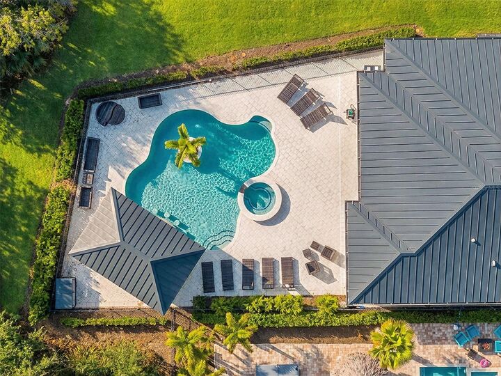 Property Photo: 8182 Valhalla Terrace FL 34747