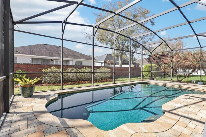 Property Photo:  660 Chester Pines Court  FL 34761 
