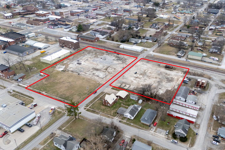 Property Photo: 100 E St. Louis Street IL 62896