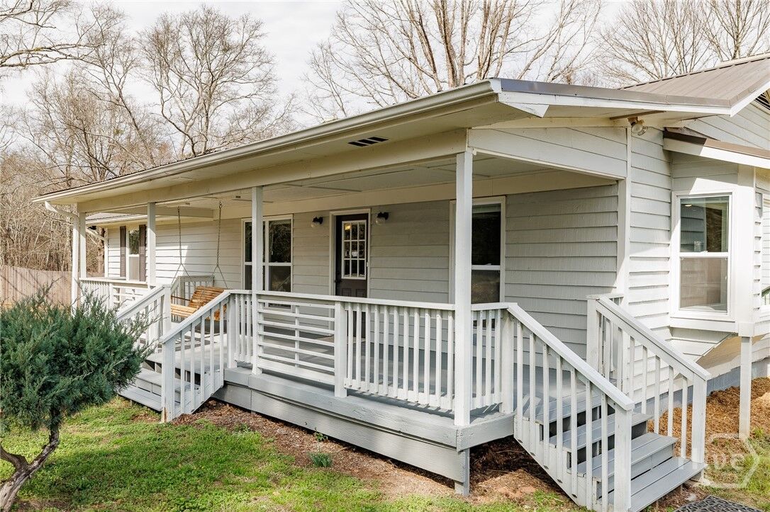 Property Photo: 65 Lexington Carlton Road GA 30648