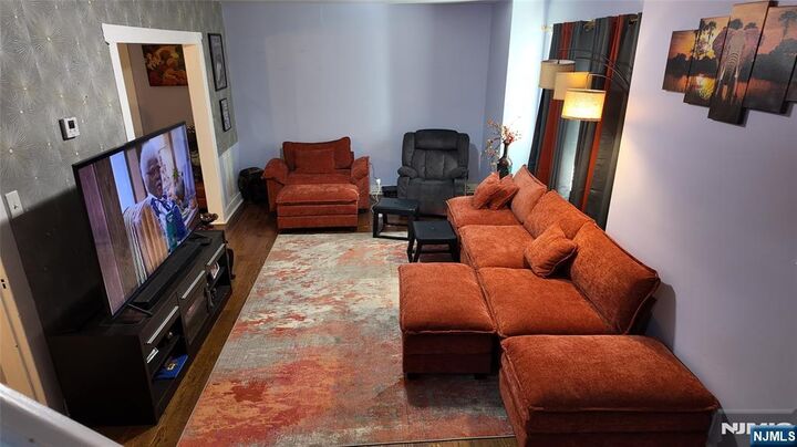 Property Photo:  251 Weequahic Avenue  NJ 07112 