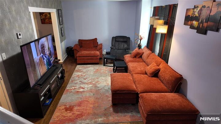 Property Photo:  251 Weequahic Avenue  NJ 07112 